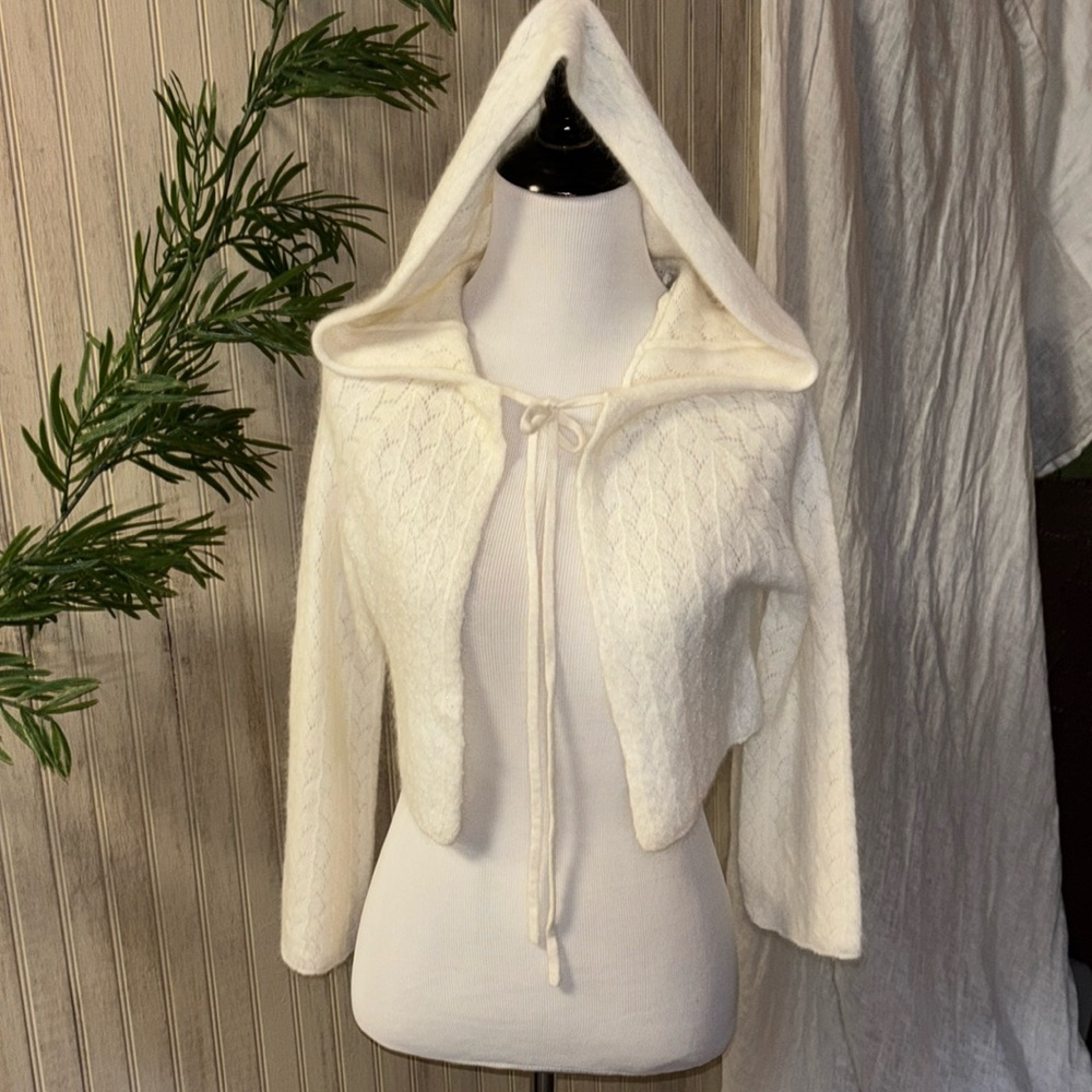 Free People Cream Cropped Hooded Sweater, Angora, Pearl Beads, Large, NWOT